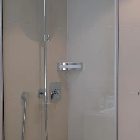 Kolonada Luxury 3 Bedroom Manes Mariańskie Łaźnie