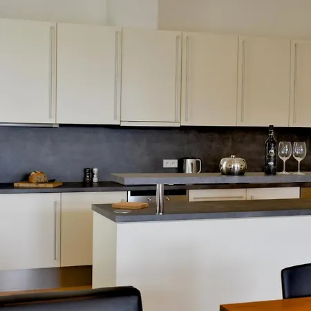 Kolonada Luxury 3 Bedroom Manes