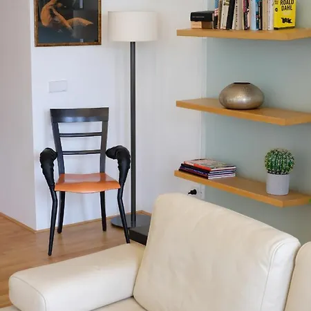 Apartment Kolonada Luxury 3 Bedroom Manes