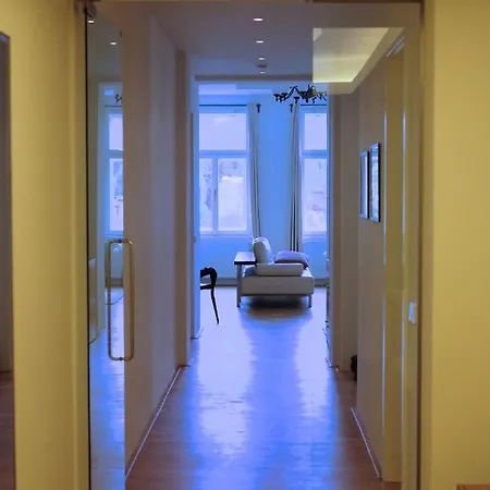 Apartment Kolonada Luxury 3 Bedroom Manes *