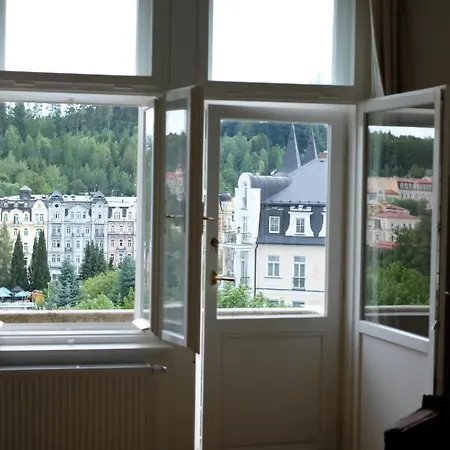Apartmán Kolonada Luxury 3 Bedroom Manes