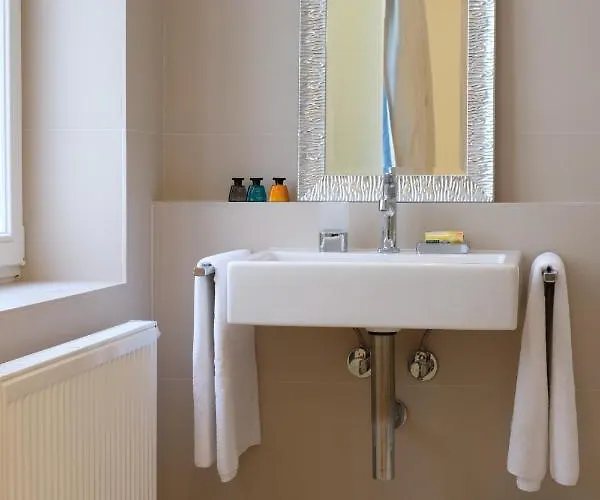 Kolonada Luxury 3 Bedroom Manes Apartman Mariánské Lázně