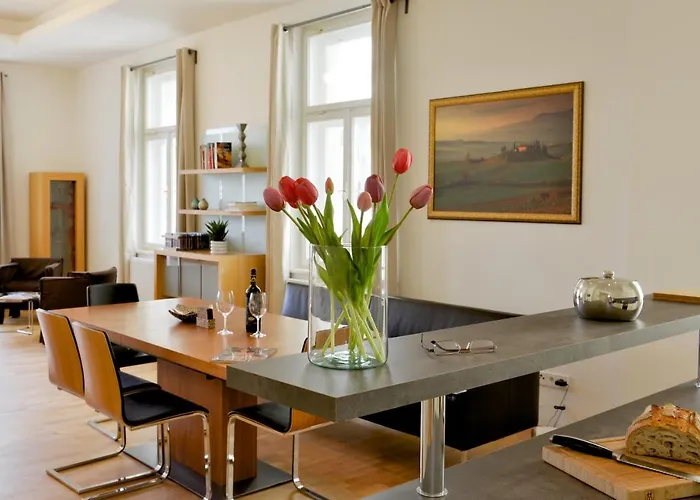 Kolonada Luxury 3 Bedroom Manes Apartman *